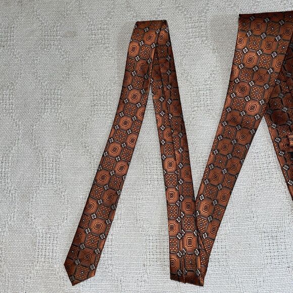 Bocara Men’s Dress Tie Size 57” 4” Orange Geometric Business Formal NWT - Picture 12 of 12
